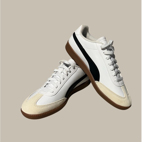 PUMA Palermo Athletic Shoe - White / Vapor Gray / Gum
Men’s size 8.5 New - Picture 1 of 8